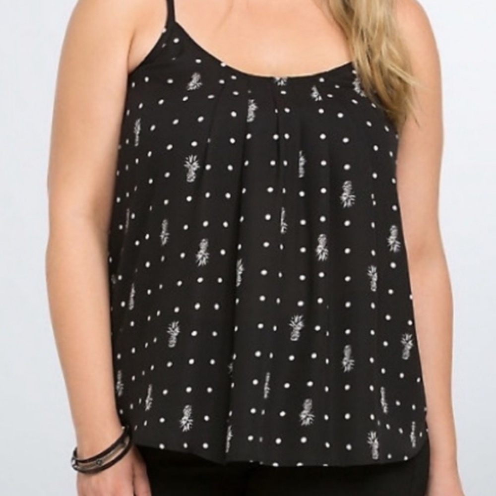 Torrid Black Pineapple Georgette tank Size 2X